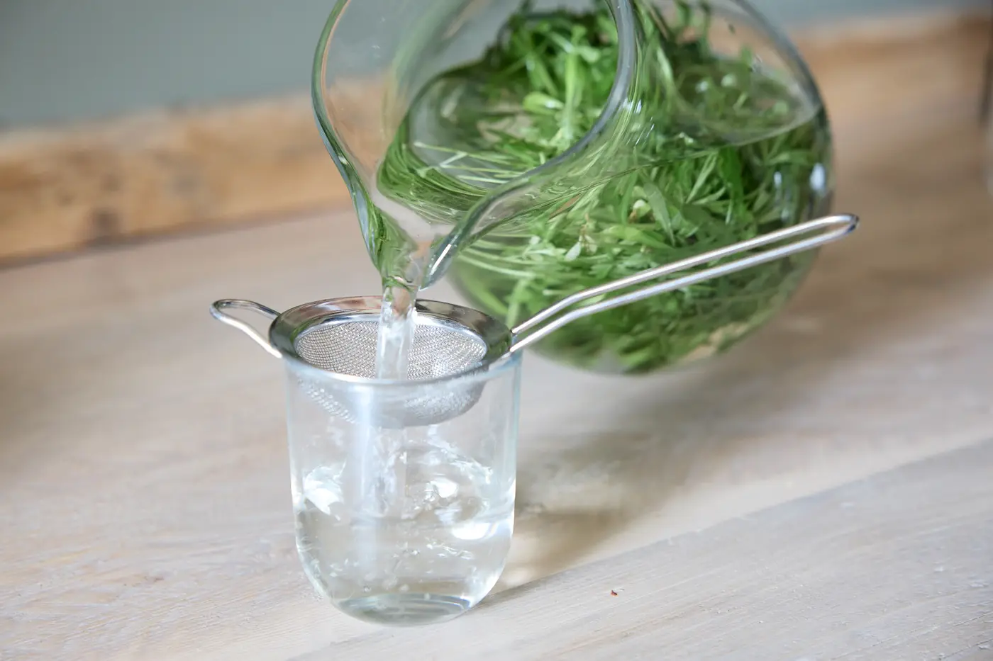 Cleavers in a cold water infusion
